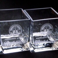 開店祝いに<br>
お店のロゴを入れ<br>